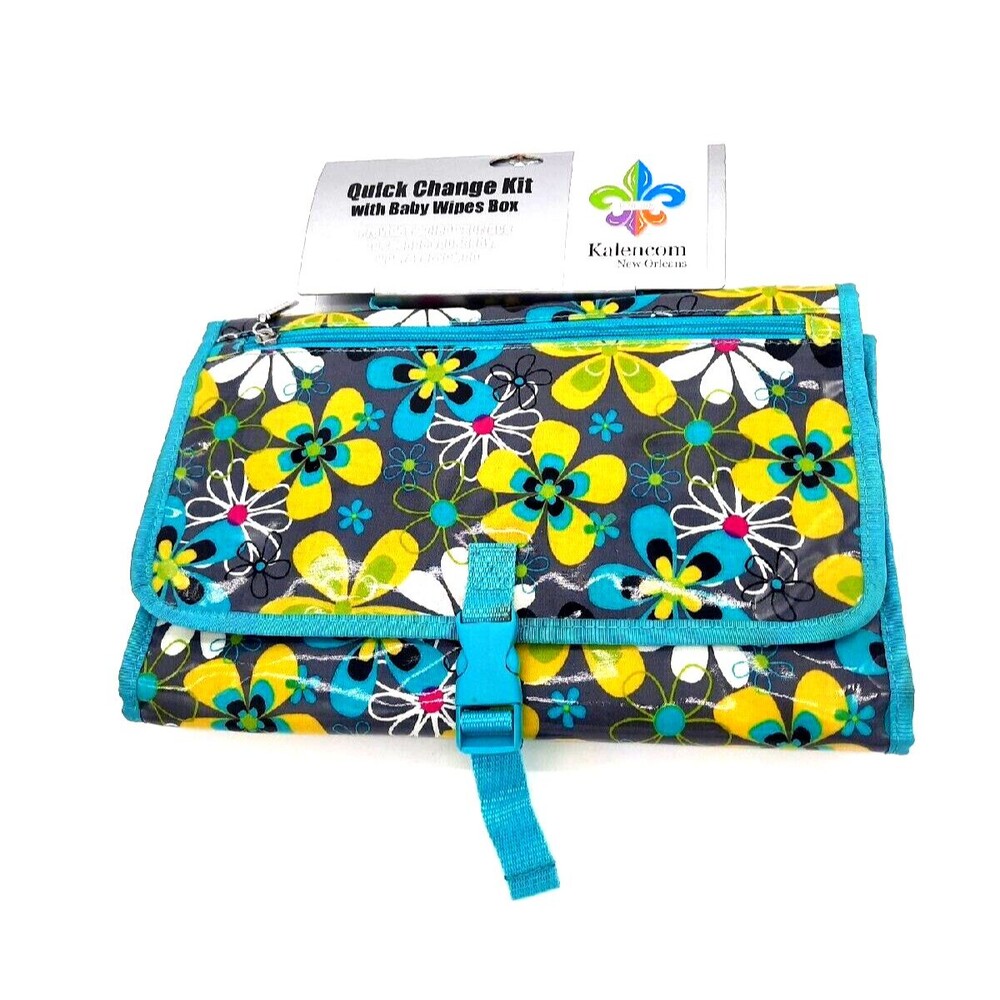 Kalencom New Orleans Quick Change Kit with Baby Wipes Box Retro Daisy Design New